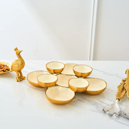 Cluster of 9 Round Serving Bowls Decorative Bowls Gold & White, Brass
