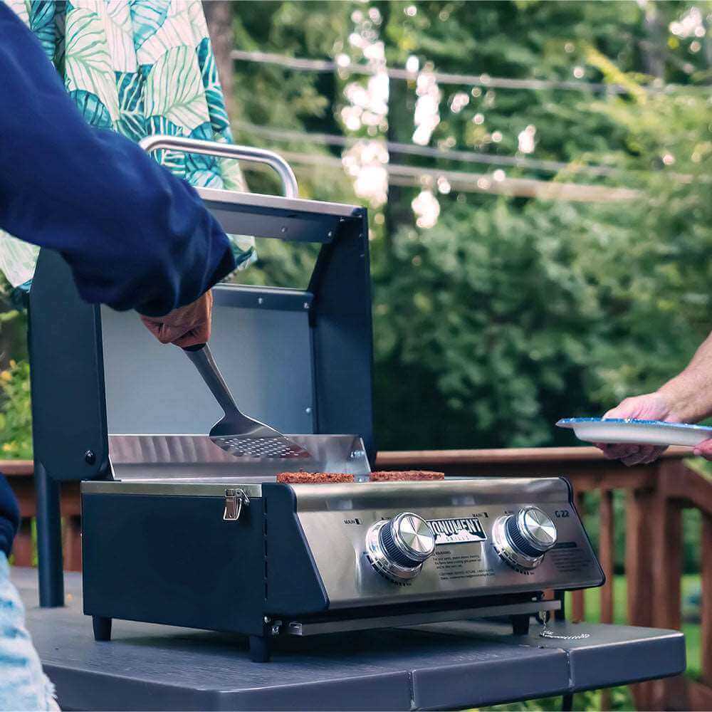 Monument Grills G22 – Stainless Tabletop Propane Gas Grill